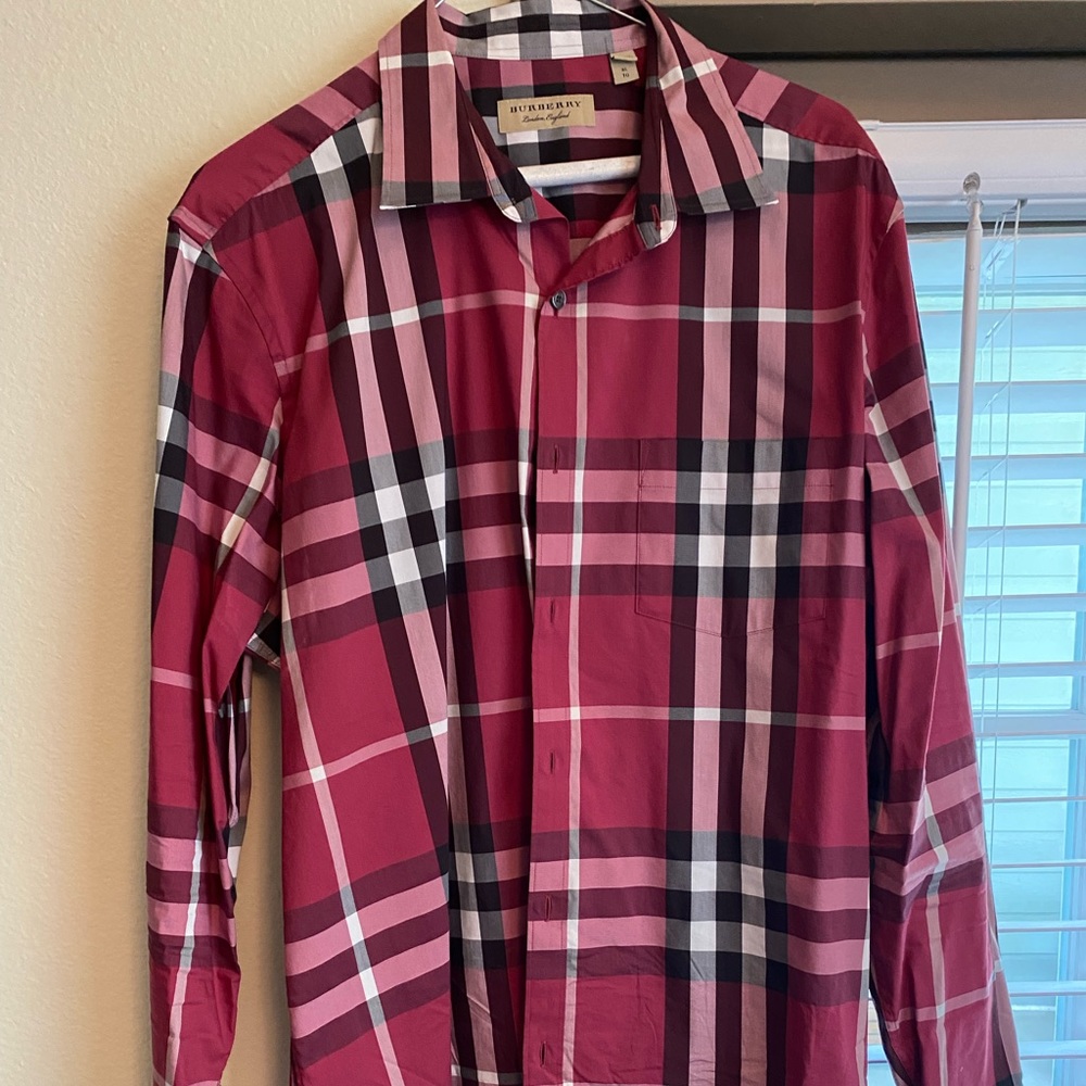 Men’s Burberry XL TG long sleeve shirt